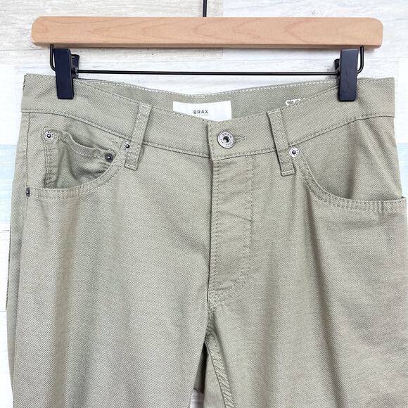 BRAX Chuck Hi Flex Jeans Green Slim Straight Leg Lightweight Stretch Mens 32x34 - Picture 2 of 10